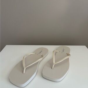 Old Navy Ivory Square Toe Flip Flops